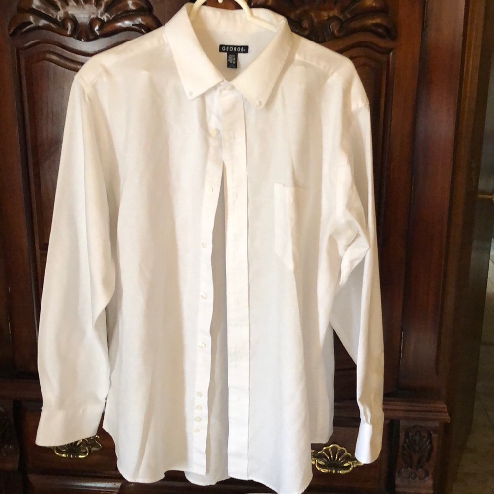 Men’s long sleeve dress shirt